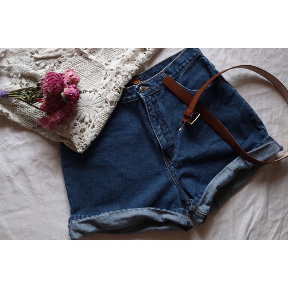 VTG Route 66 Hi-Rise Denim Shorts / Size 8-10